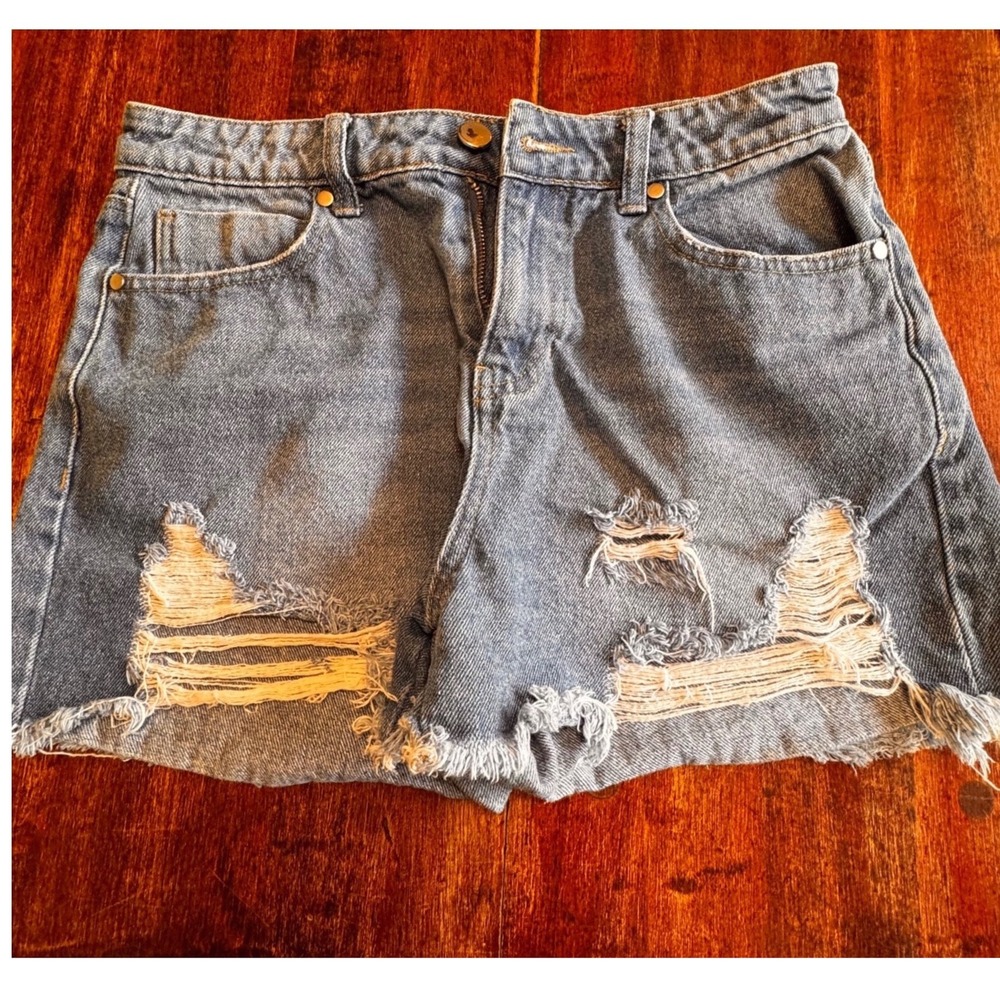 BP High Rise Distressed Denim Shorts Blue Cut Off Raw Hem Size 28 100% Cotton‎